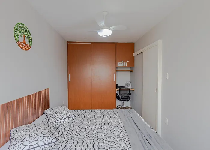 Familiar Ll 8ºandar Ll Wi-fi 259mpbs Ll 780m Da Av Ipiranga Ll 2km Hospital São Lucas Pucc Ll 4km Centro Ll 4,9km Da Rodoviária Ll 8km Do Aeroporto Ll Apartamento